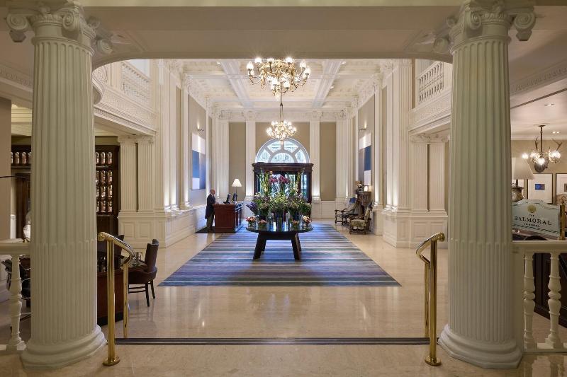 Balmoral Hotel - Lobi