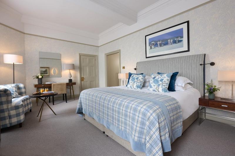 Balmoral Hotel - Oda
