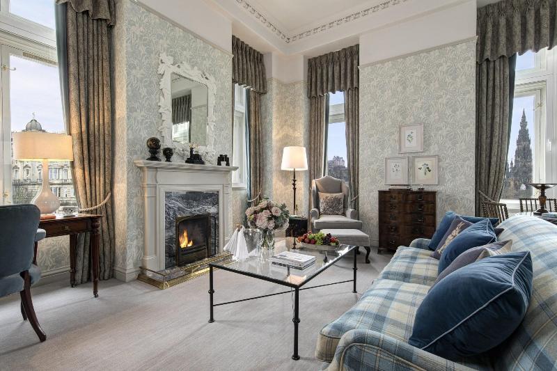 Balmoral Hotel - Oda