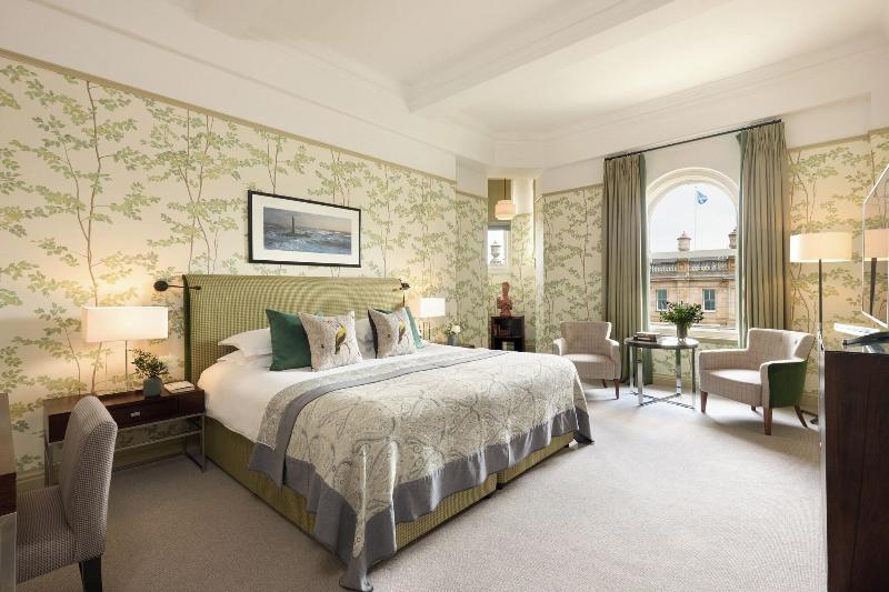 Balmoral Hotel - Oda