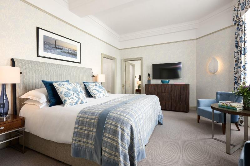 Balmoral Hotel - Oda