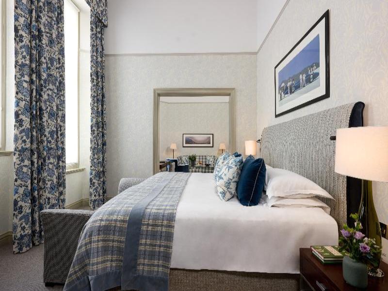 Balmoral Hotel - Oda