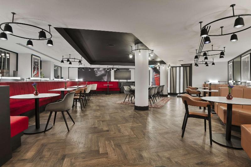 Radisson Hotel & Conference Centre London Heathrow - Bar