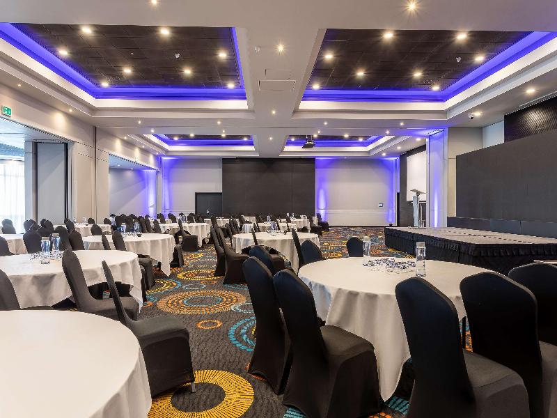Radisson Hotel & Conference Centre London Heathrow - Toplantı