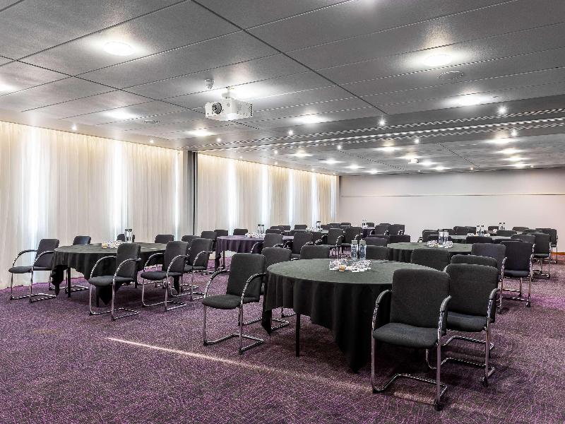 Radisson Hotel & Conference Centre London Heathrow - Toplantı