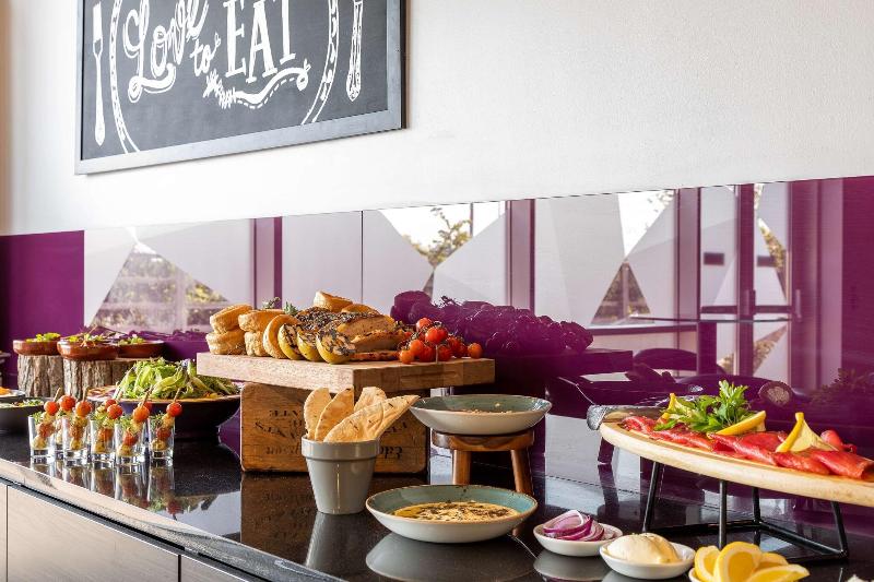 Radisson Hotel & Conference Centre London Heathrow - Toplantı
