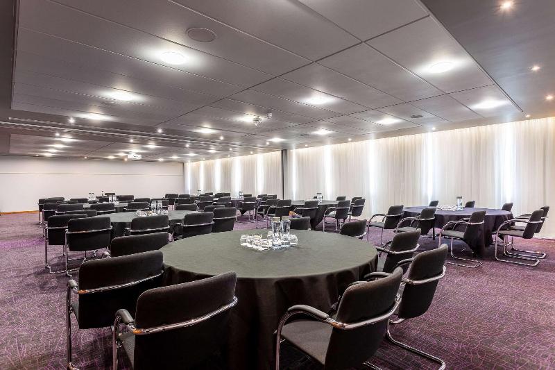 Radisson Hotel & Conference Centre London Heathrow - Toplantı