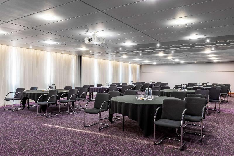 Radisson Hotel & Conference Centre London Heathrow - Toplantı
