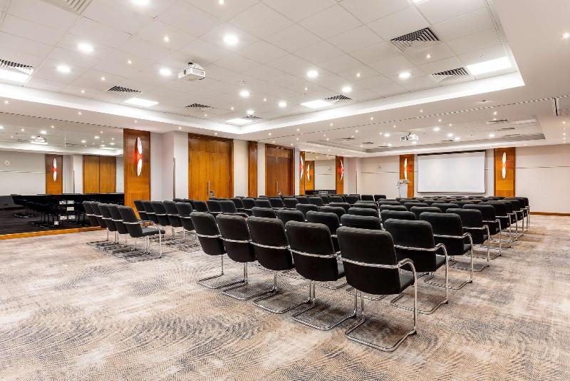 Radisson Hotel & Conference Centre London Heathrow - Toplantı
