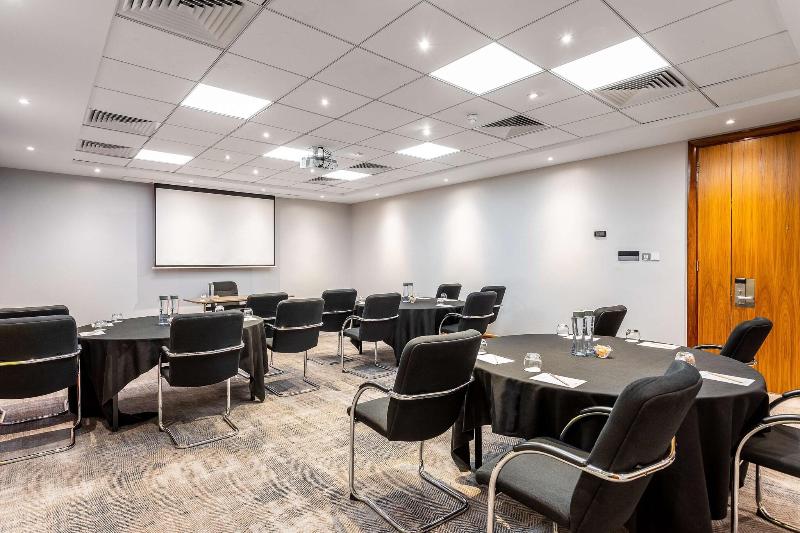 Radisson Hotel & Conference Centre London Heathrow - Toplantı