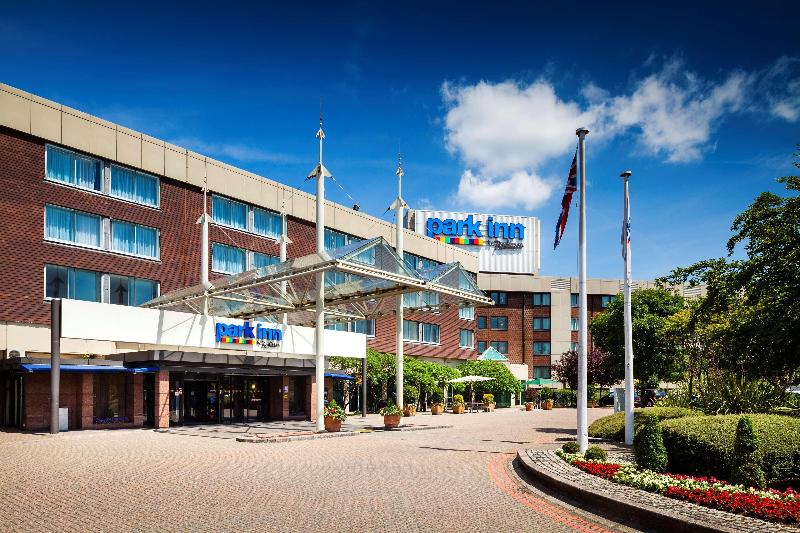 Radisson Hotel & Conference Centre London Heathrow - Genel