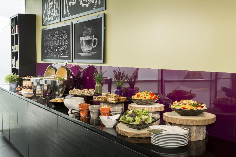 Radisson Hotel & Conference Centre London Heathrow - Restoran
