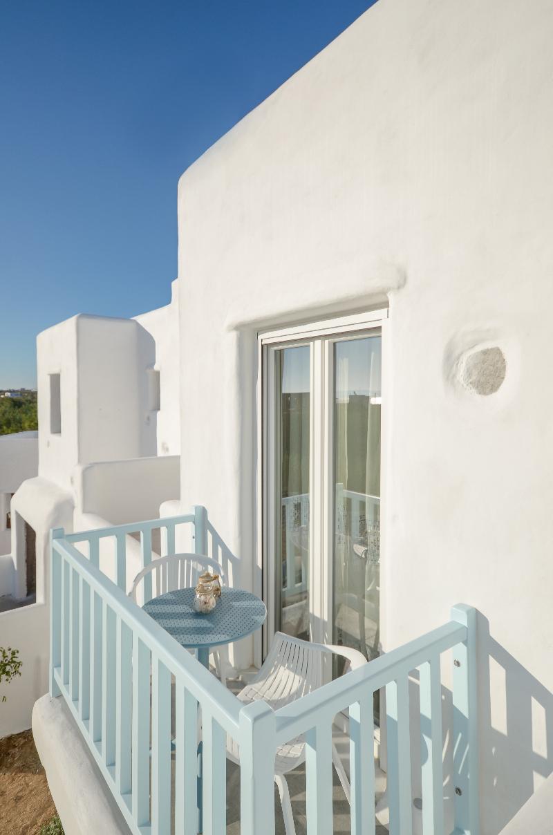 Island Escape Suites - Genel
