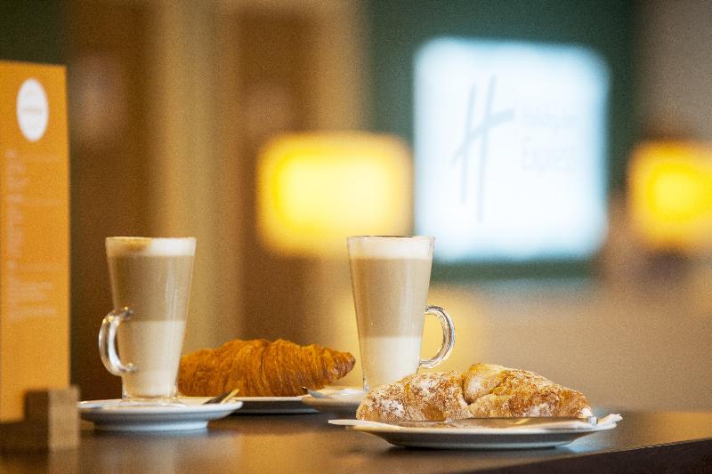 Holiday Inn Express Middlesbrough Centre Square - Restoran