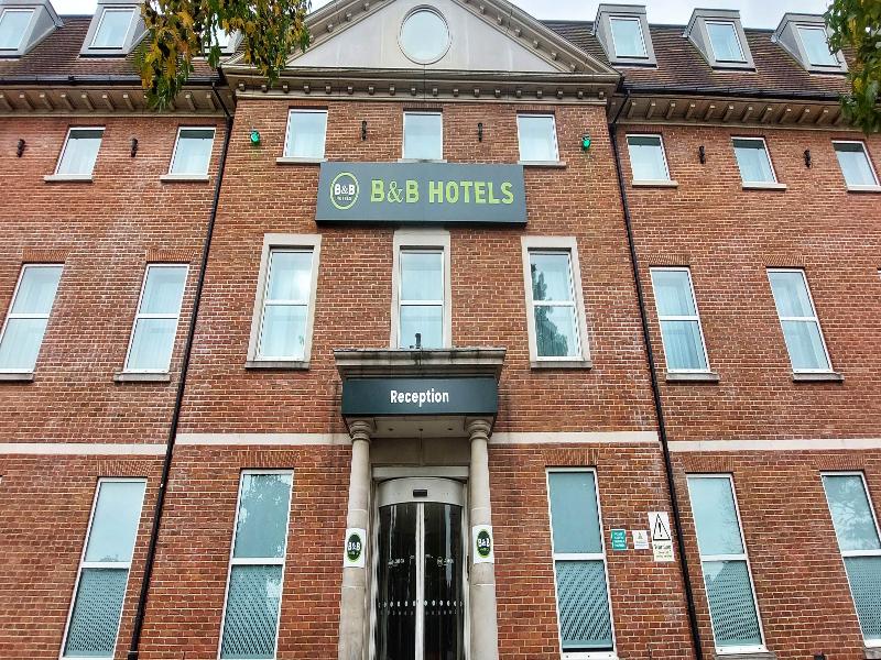 B&B HOTEL London Heathrow - Genel
