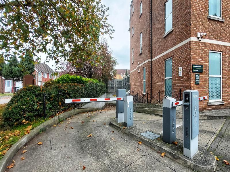 B&B HOTEL London Heathrow - Genel