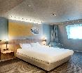 B&B HOTEL London Heathrow oda fotoğrafı