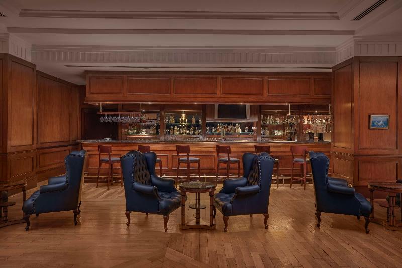 Hilton Pyramids Golf - Bar
