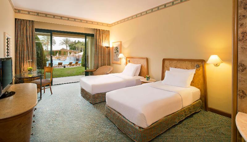 Hilton Pyramids Golf - Oda