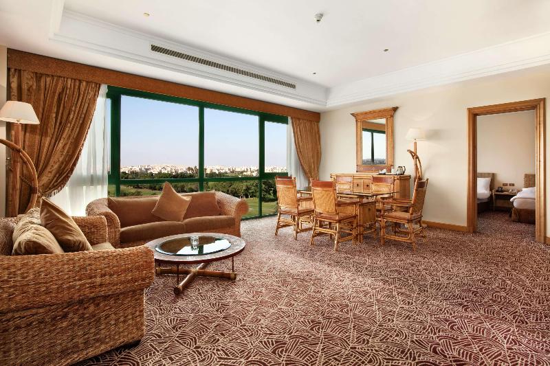 Hilton Pyramids Golf - Oda