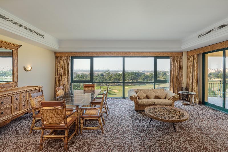 Hilton Pyramids Golf - Oda