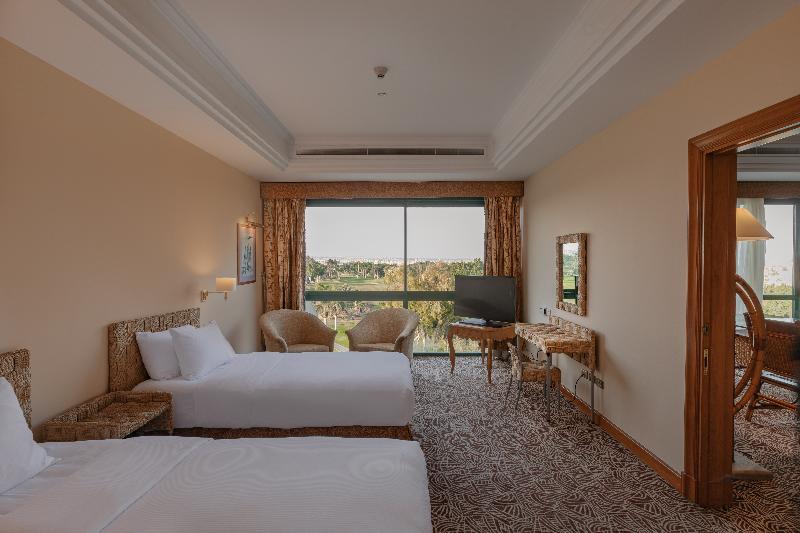 Hilton Pyramids Golf - Oda