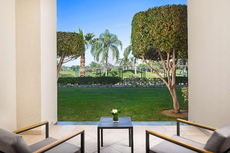 Hilton Pyramids Golf - Oda