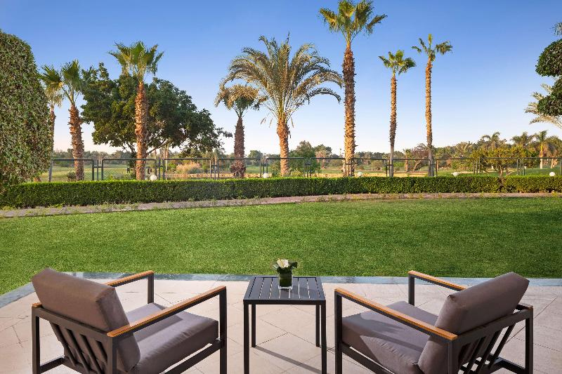 Hilton Pyramids Golf - Oda
