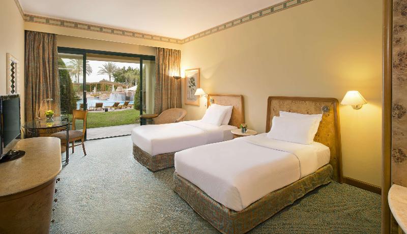 Hilton Pyramids Golf - Oda