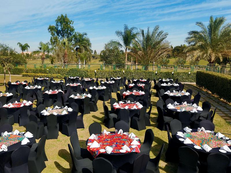 Hilton Pyramids Golf - Restoran