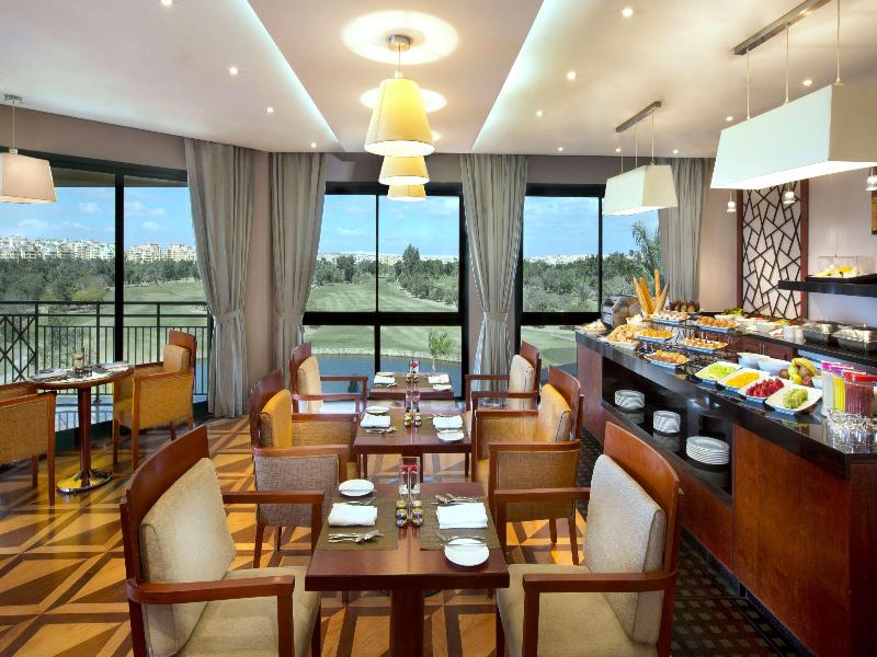 Hilton Pyramids Golf - Restoran