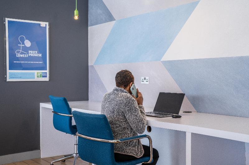 Holiday Inn Express Aberdeen Airport - Genel
