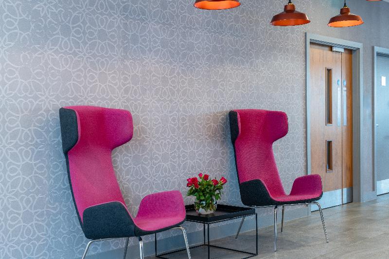 Holiday Inn Express Aberdeen Airport - Genel