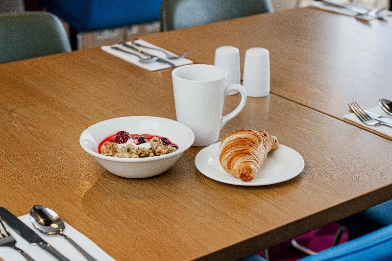 Holiday Inn Express Aberdeen Airport - Restoran