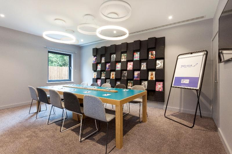 Holiday Inn Express St. Albans M25, Jct.22 - Toplantı