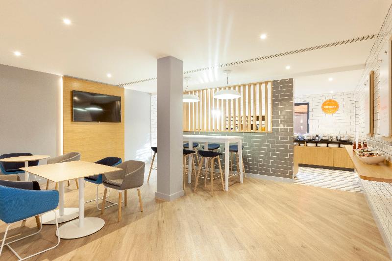 Holiday Inn Express St. Albans M25, Jct.22 - Restoran