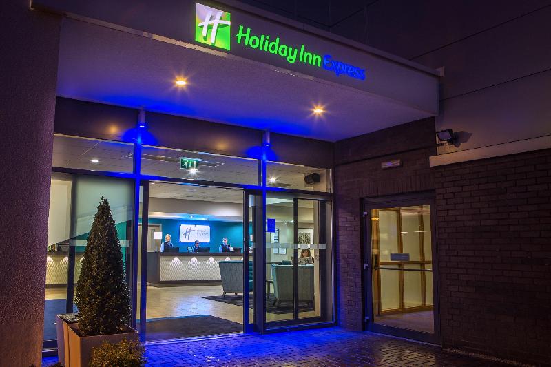 Holiday Inn Express Manchester Airport - Genel