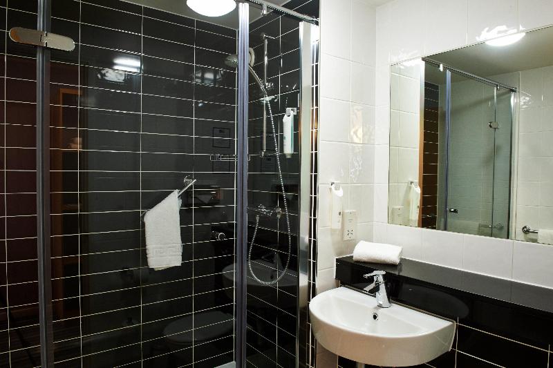 Holiday Inn Express Manchester Airport - Oda