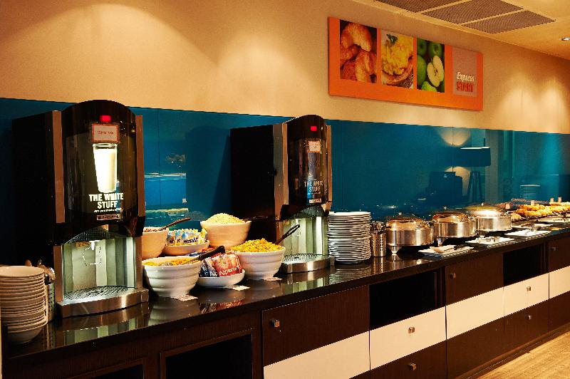 Holiday Inn Express Manchester Airport - Restoran