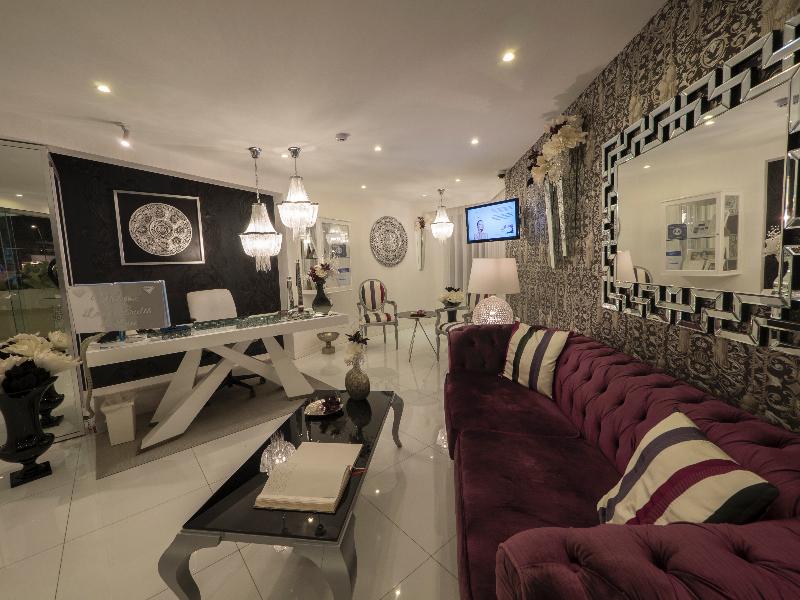 Lani's Suites de Luxe - Lobi