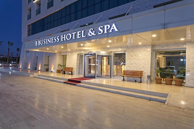 B Business Hotel & Spa - Genel