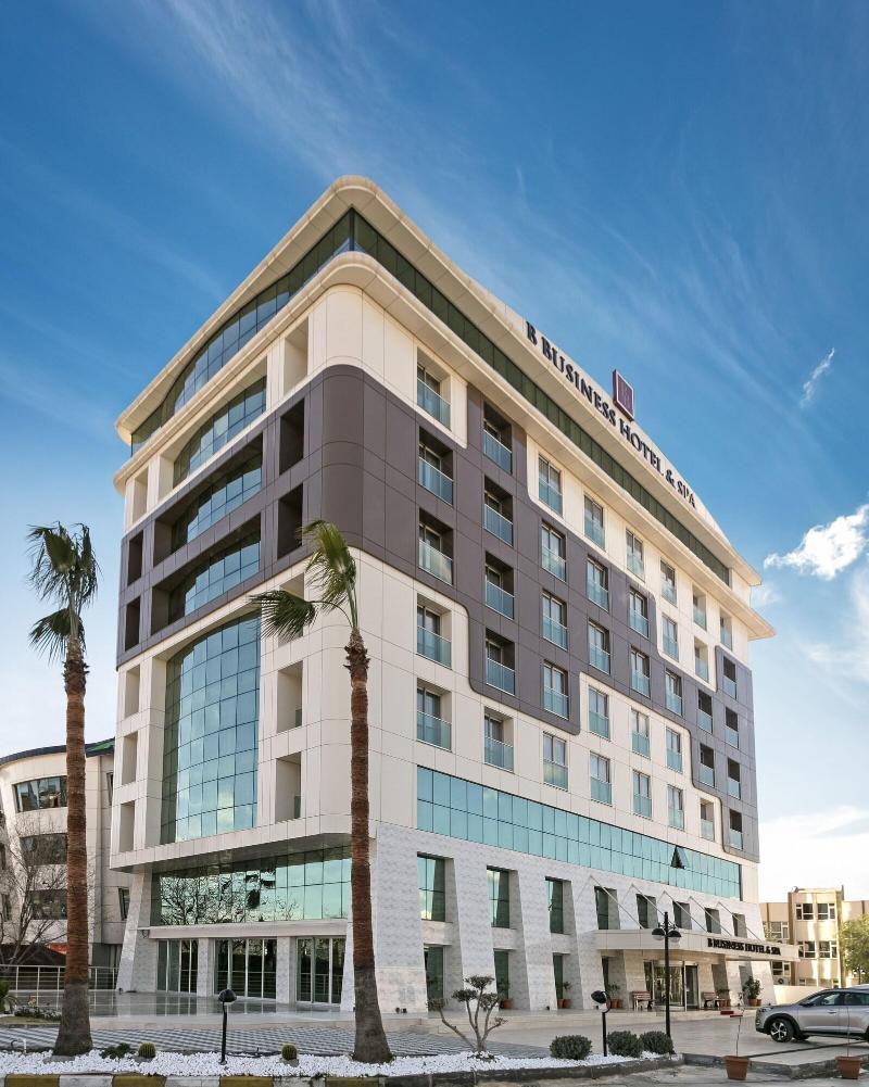 B Business Hotel & Spa - Genel