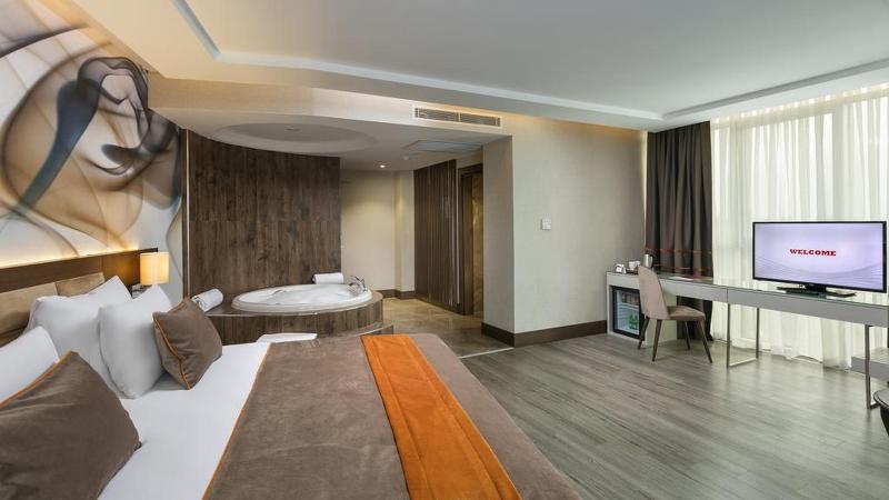 B Business Hotel & Spa - Oda