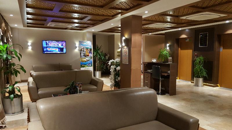 Sera Lake Resort Hotel - Lobi