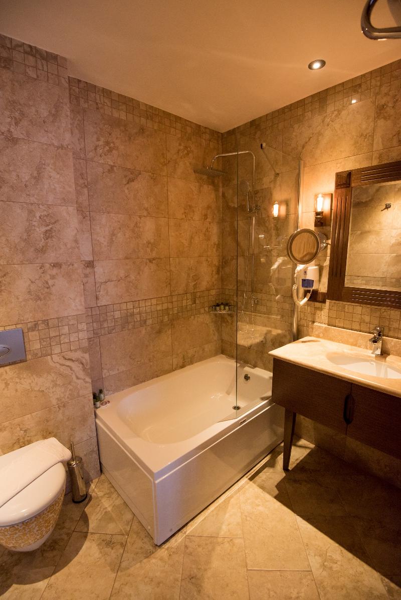 Sera Lake Resort Hotel - Oda