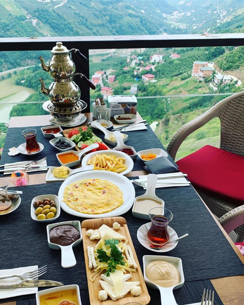 Sera Lake Resort Hotel - Restoran