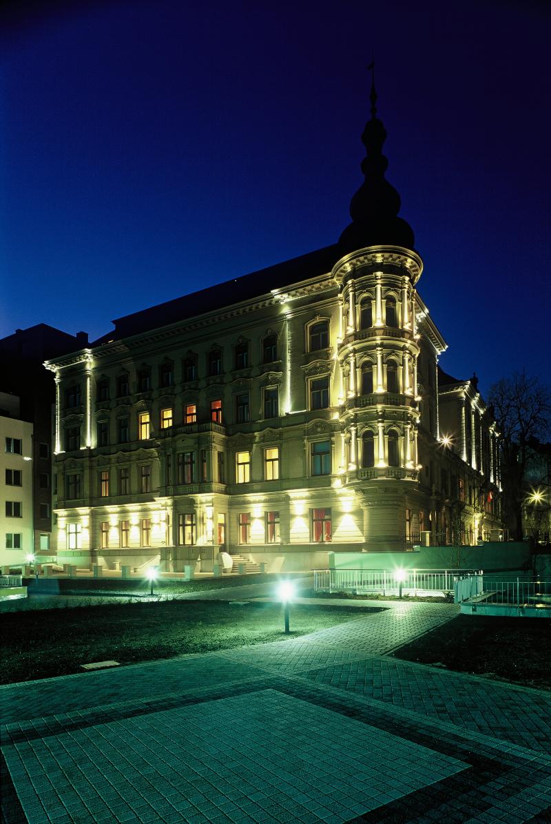 Le Palais Art Hotel Prague - Genel