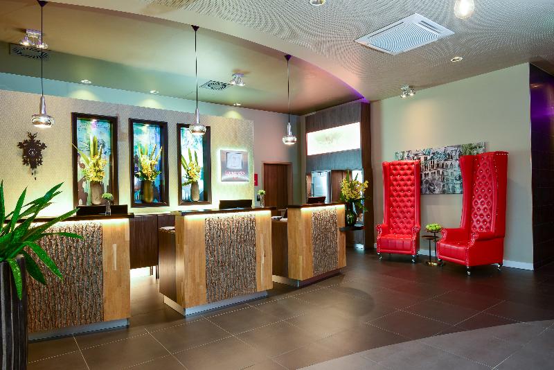 Leonardo Hotel Munich City East - Lobi