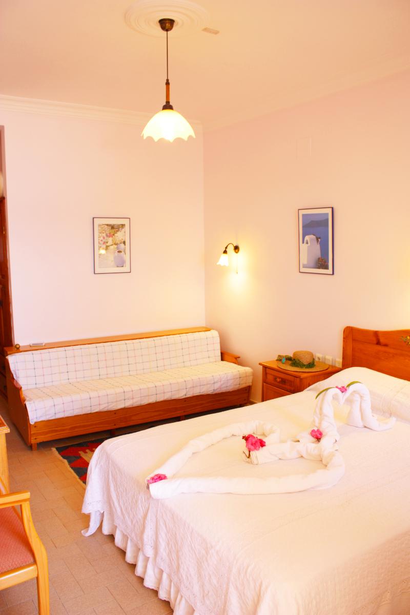Toloman Hotel & Apartments - Oda