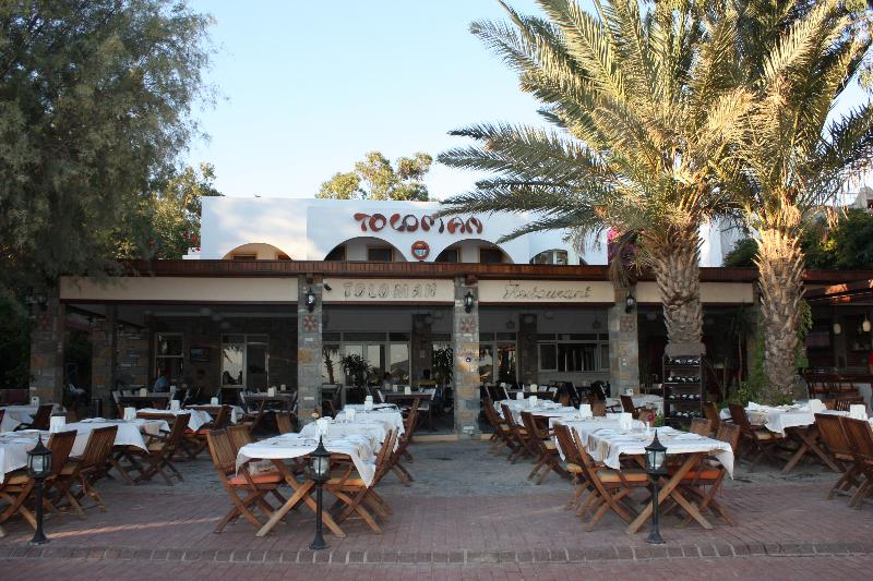Toloman Hotel & Apartments - Restoran